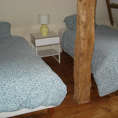 Hotell De La Saulniere Le Mesnil-sur-Blangy